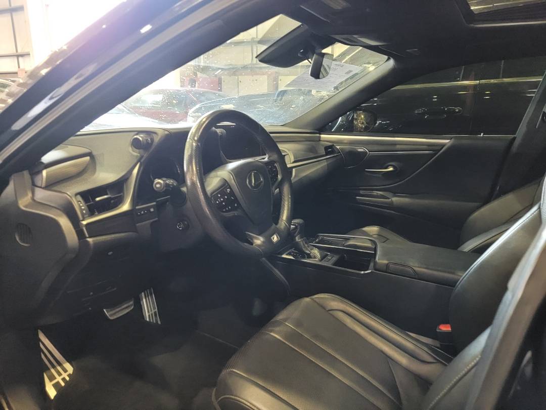 2019 LEXUS ES 350 — 26896 Miles — Lot U048440 — Main - Marhaba Auctions Used Cars - Image 6