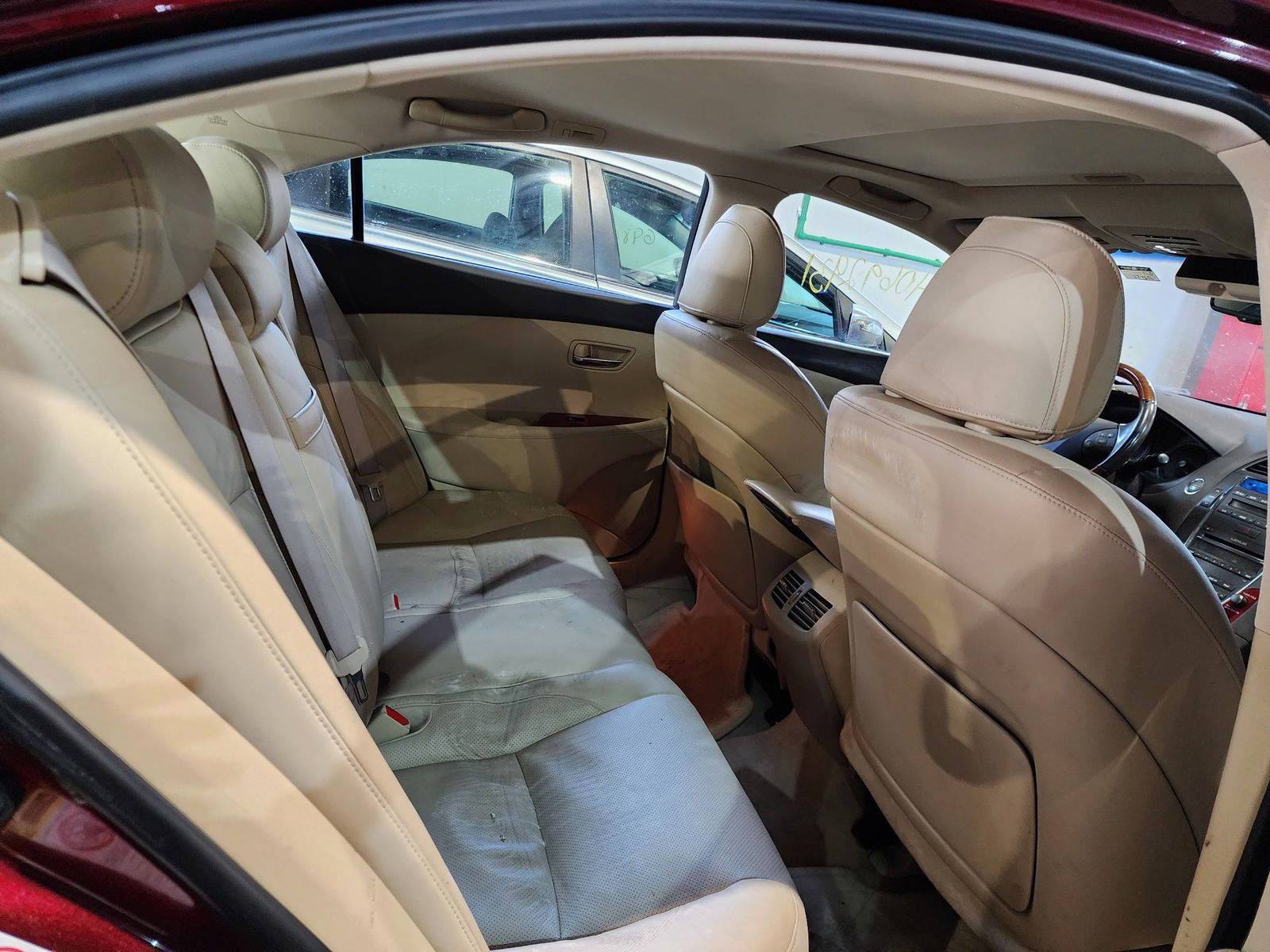 2008 LEXUS ES 350 — 227656 Miles — Lot 40692931 — Al Quoz - Marhaba Auctions Used Cars - Image 7