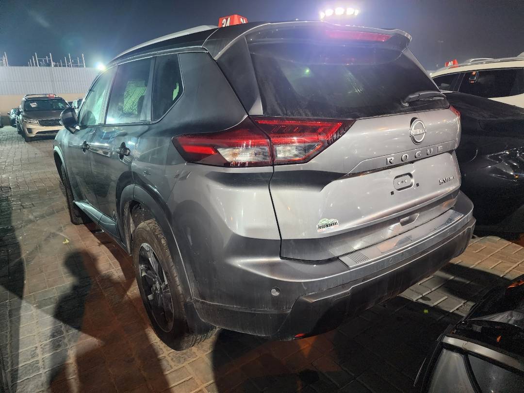 NISSAN ROGUE
