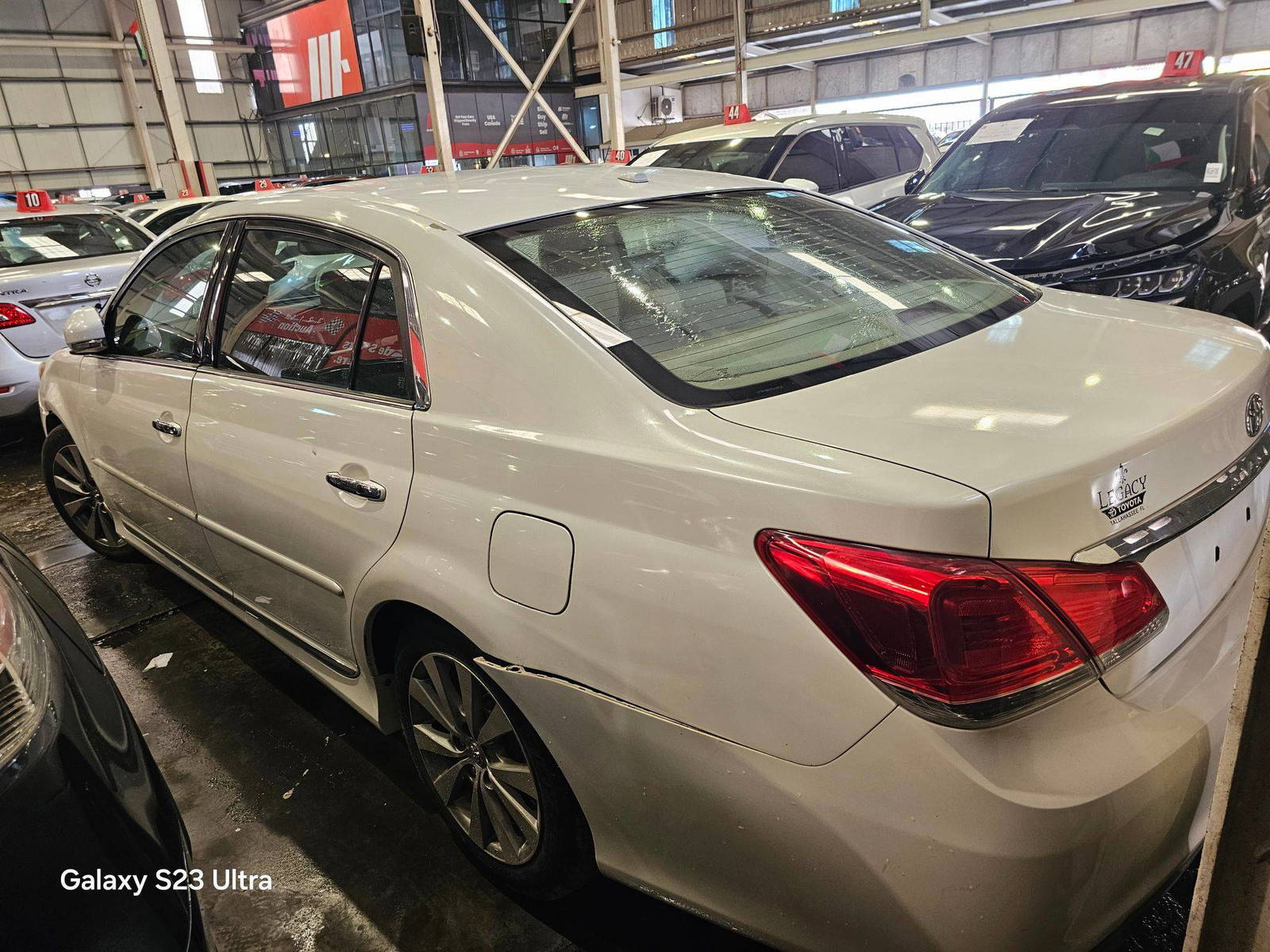 TOYOTA AVALON 2011 - Marhaba Auction Used Cars - Image 6
