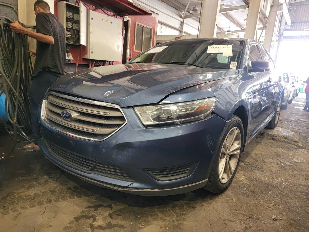 2018 FORD TAURUS — 154180 Miles — Lot 83JG112297 — Souq - Marhaba Auctions Used Cars - Image 5