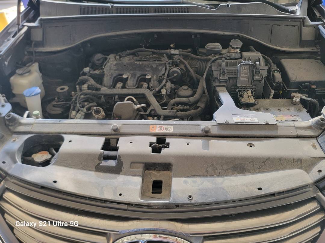 2019 HYUNDAI SANTA FE — 165235 KM — Lot KU301401 — Main - Marhaba Auctions Used Cars - Image 10