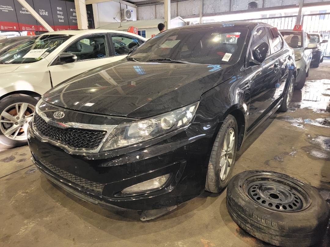 2012 KIA K5 — 184225 KM — Lot 181412 — Main - Marhaba Auctions Used Cars - Image 4