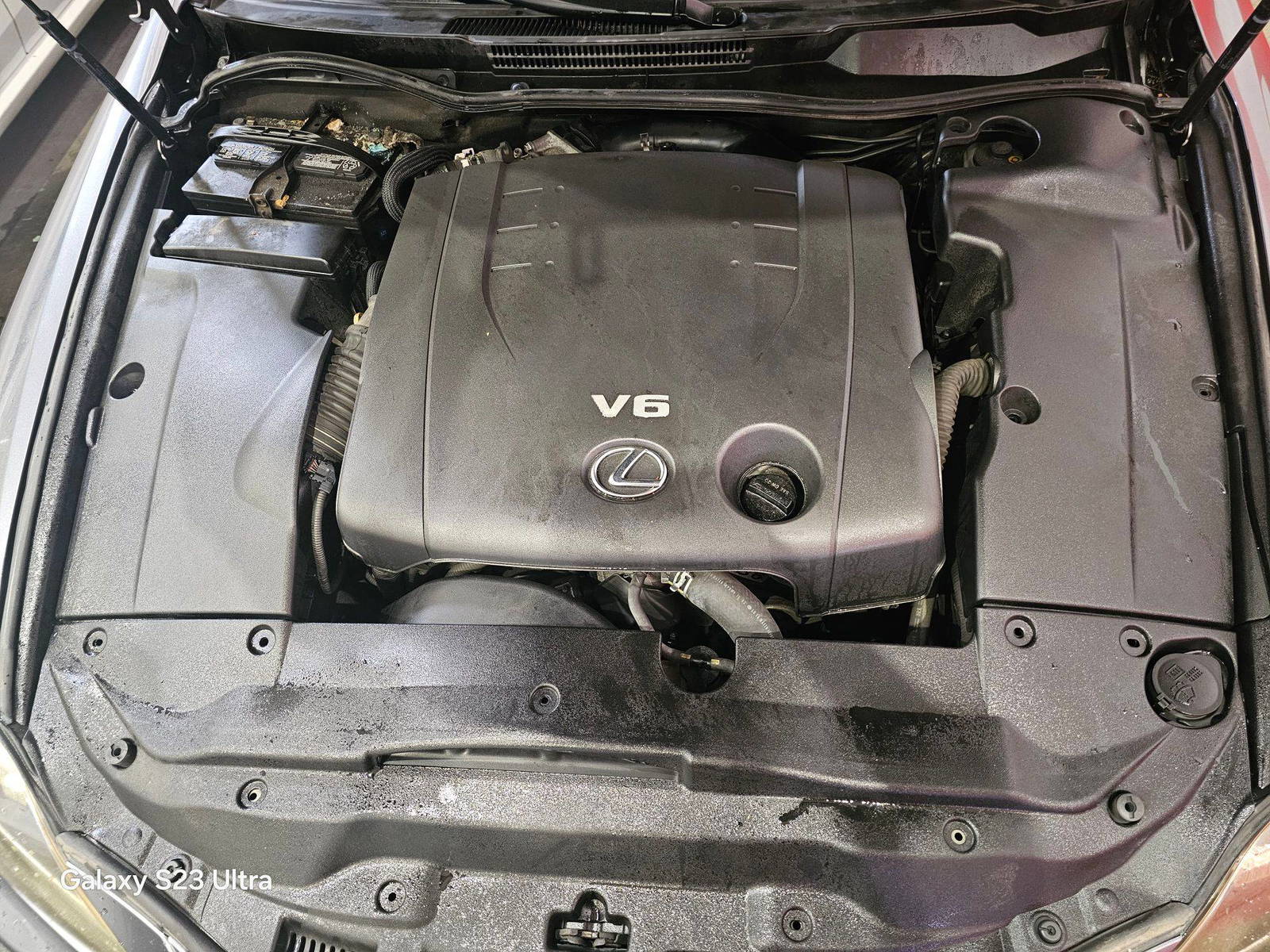 2012 LEXUS IS 250 — 173832 Miles — Lot 84203575 — Souq - Marhaba Auctions Used Cars - Image 12