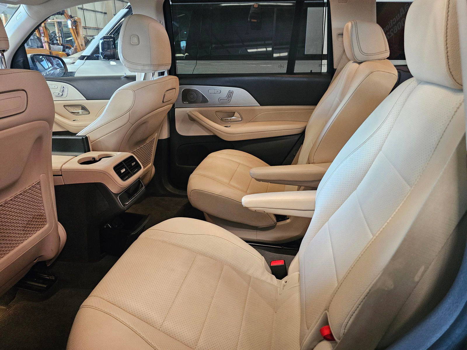 MERCEDES BENZ GLS 450 2020 - Marhaba Auction Used Cars - Image 9