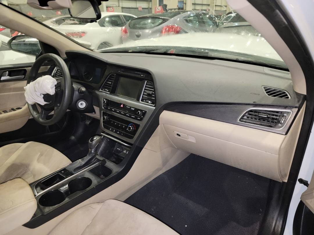 2016 HYUNDAI SONATA — 90960 Miles — Lot 72786922 - Marhaba Auctions Used Cars - Image 5