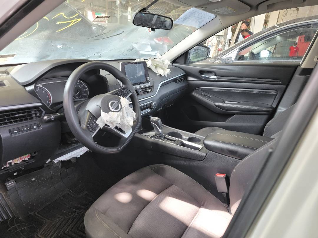 2020 NISSAN ALTIMA — 101827 Miles — Lot LC242199 — Main - Marhaba Auctions Used Cars - Image 6