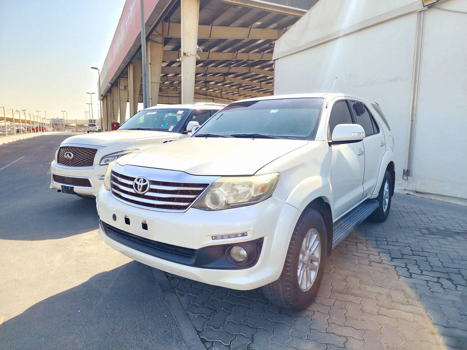 2015 TOYOTA FORTUNER — 109677 KM — Lot 3F8063992 — Souq - Marhaba Auctions Used Cars - Image 4