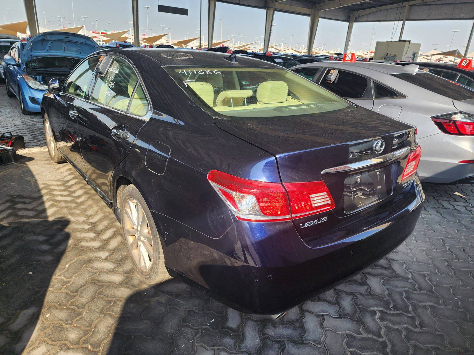 2010 LEXUS ES 350 — 269136 Miles — Lot 72416473 - Marhaba Auctions Used Cars - Image 4