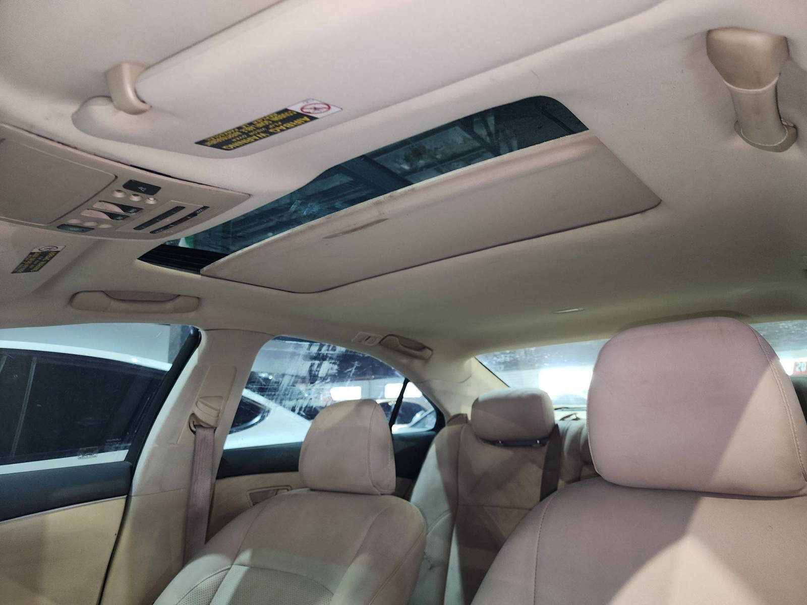 2008 LEXUS ES 350 — 526205 KM — Lot 82235118 — Al Quoz - Marhaba Auctions Used Cars - Image 11