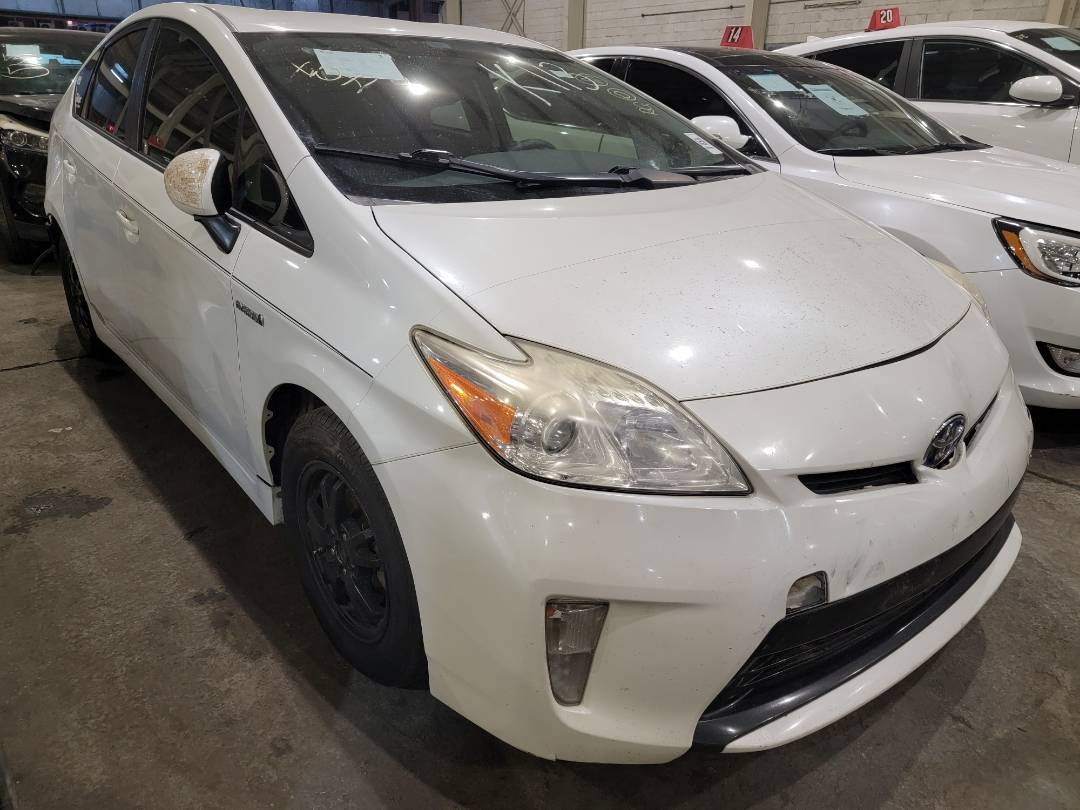 2015 TOYOTA PRIUS — 225332 Miles — Lot 86188564 — Main - Marhaba Auctions Used Cars - Image 4