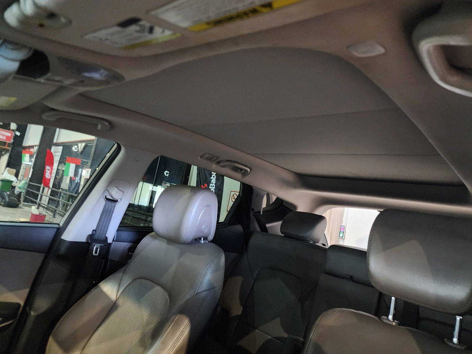 2016 HYUNDAI SANTA FE — 149919 Miles — Lot 77857324 — Al Quoz - Marhaba Auctions Used Cars - Image 10
