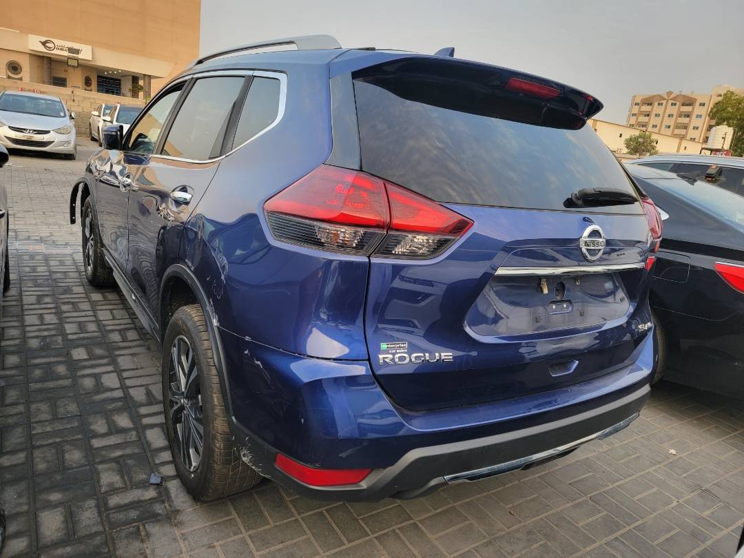 2018 NISSAN ROGUE — 188358 Miles — Lot 52432425 — Main - Marhaba Auctions Used Cars - Image 3