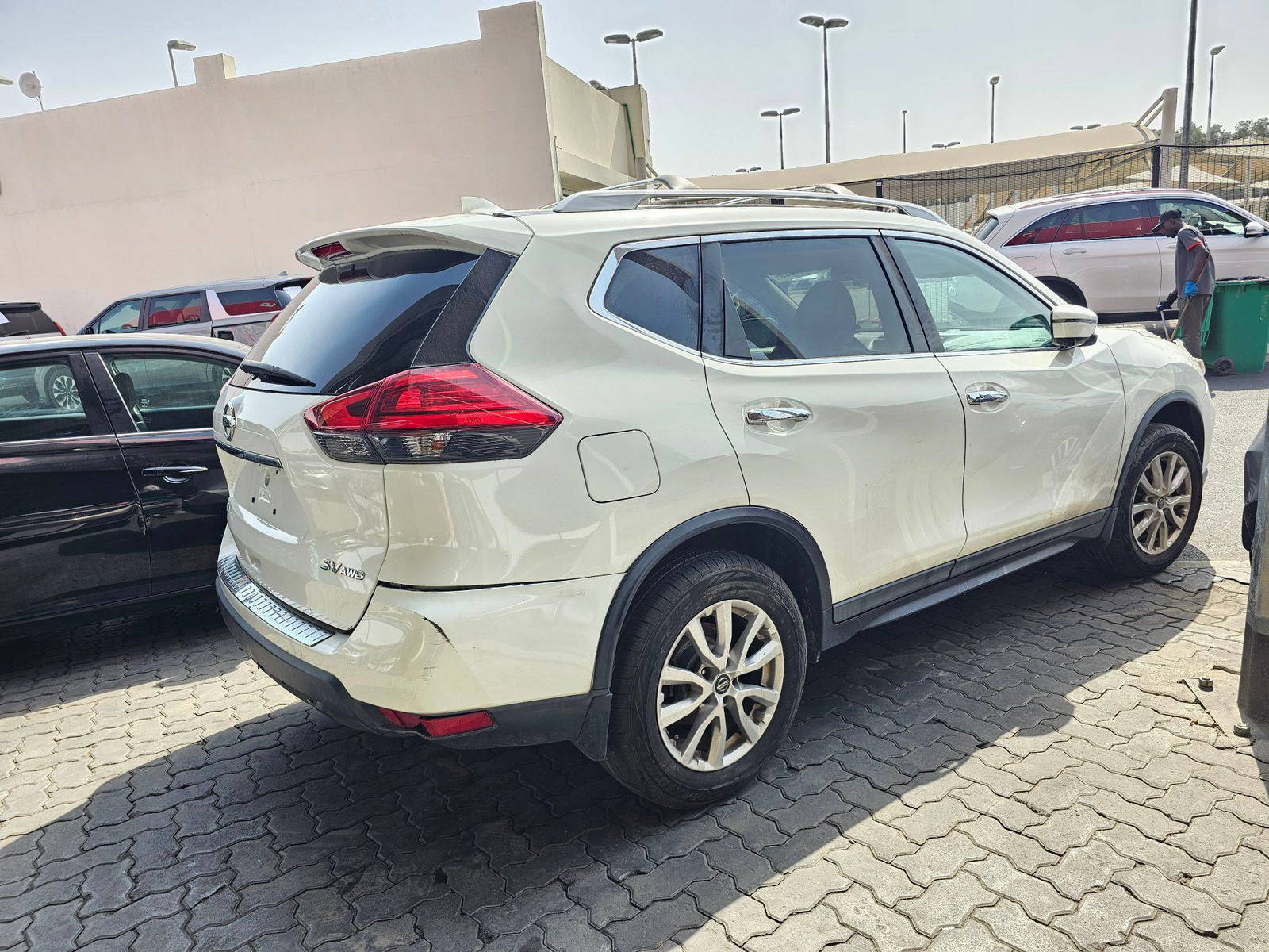 2017 NISSAN ROGUE — 159865 Miles — Lot 730461 — Souq - Marhaba Auctions Used Cars - Image 3