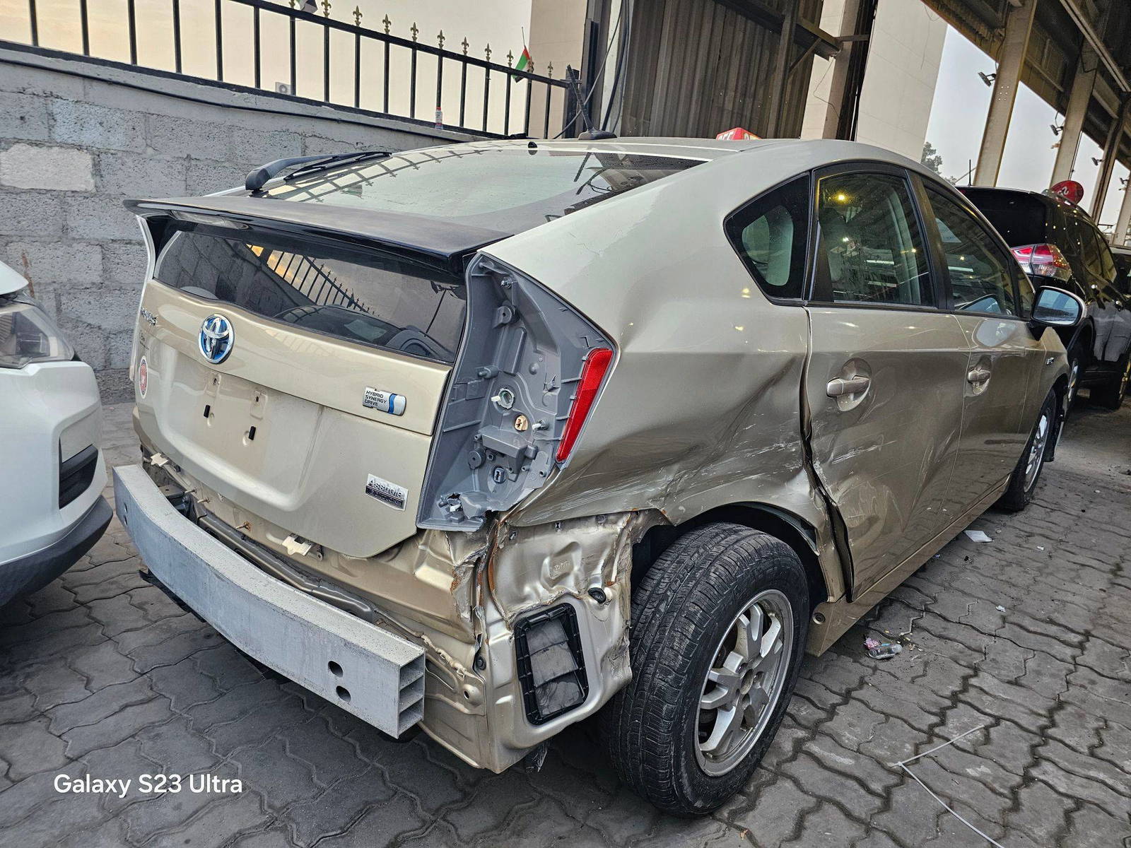 2011 TOYOTA PRIUS — 142147 Miles — Lot B0282963 — Main - Marhaba Auctions Used Cars - Image 6