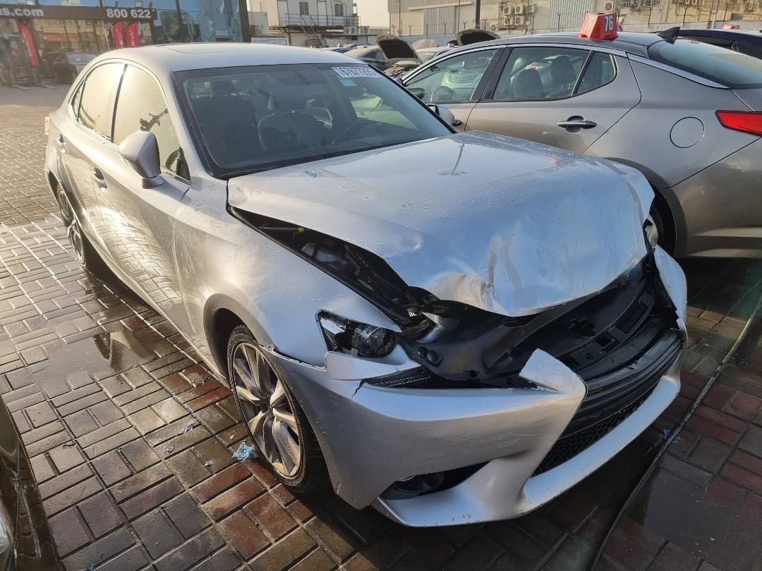 2015 LEXUS IS 250 — 131901 Miles — Lot 45991 — Ind. 12 - Marhaba Auctions Used Cars - Image 5