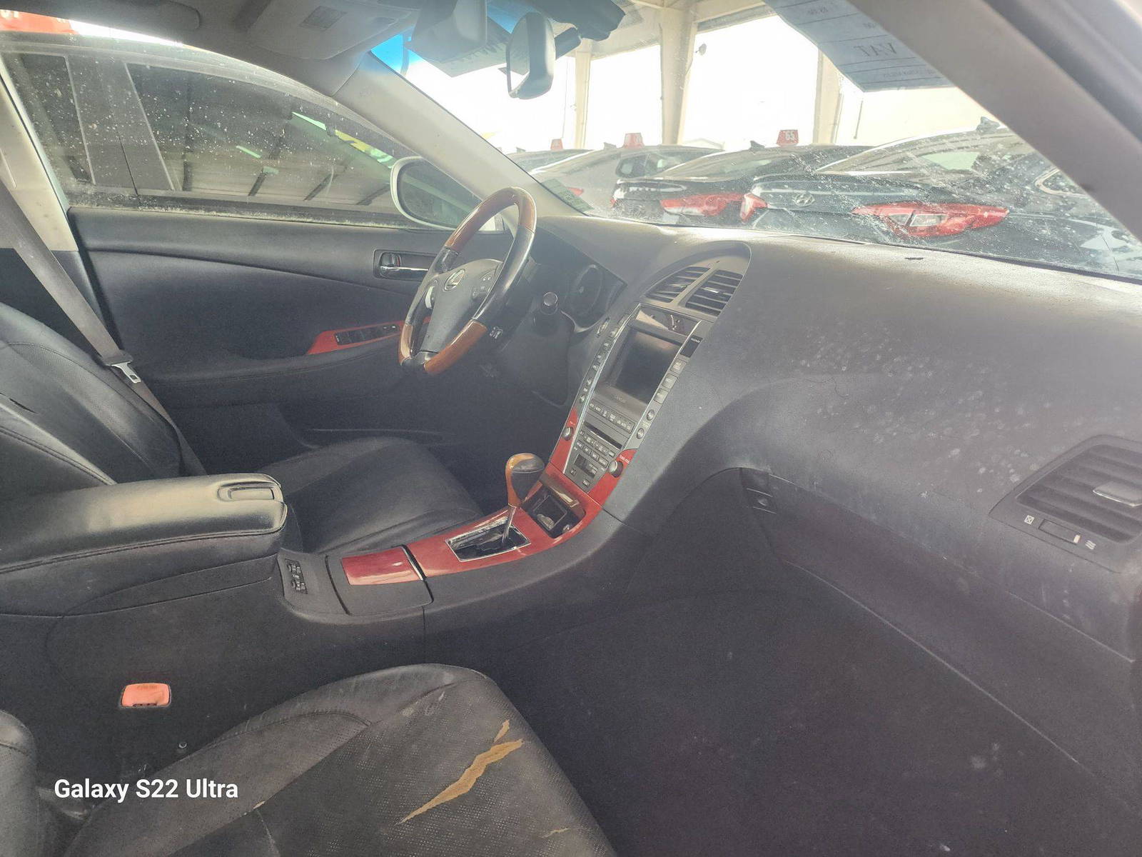 2007 LEXUS ES 350 — 157868 Miles — Lot 44381084 — Main - Marhaba Auctions Used Cars - Image 8