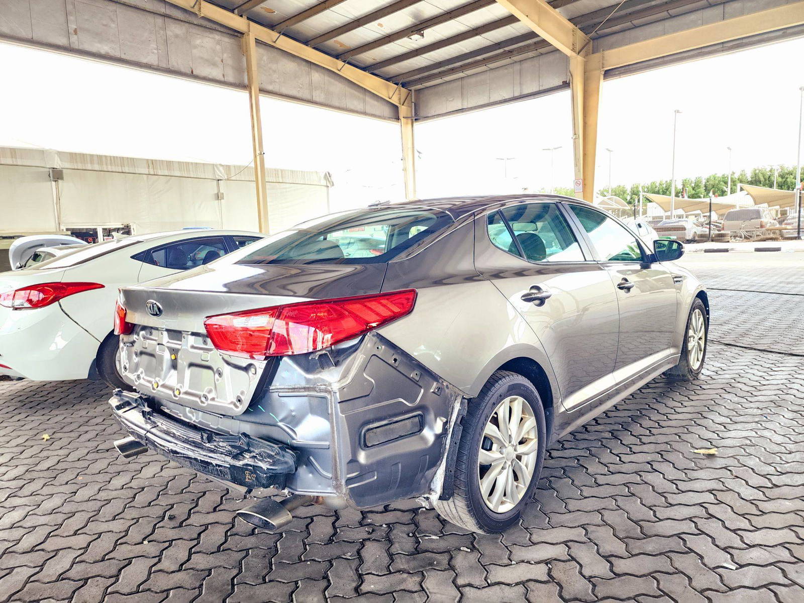 2015 KIA OPTIMA — 155431 Miles — Lot 64069454 — Souq - Marhaba Auctions Used Cars - Image 3