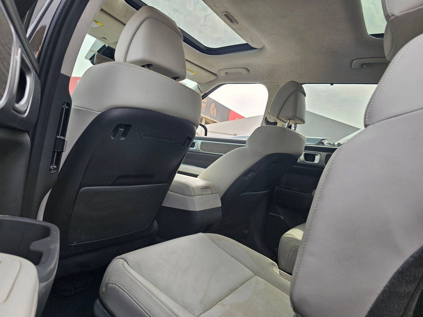 HYUNDAI SANTA FE 2025 - Marhaba Auction Used Cars - Image 17