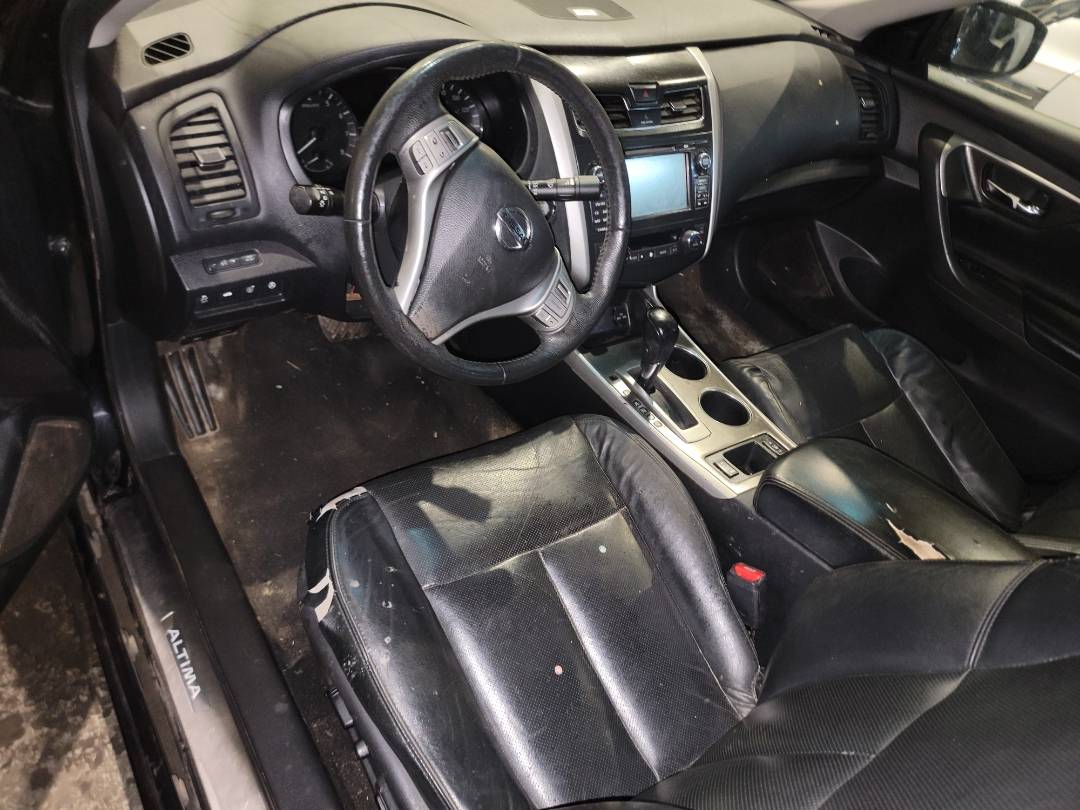 2015 NISSAN ALTIMA — 209349 Miles — Lot 37348095 - Marhaba Auctions Used Cars - Image 9