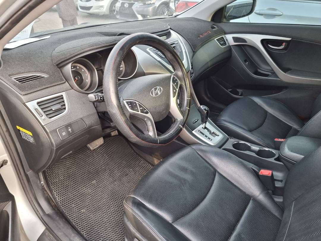 2011 HYUNDAI AVANTE — 158479 KM — Lot 014426 — Ind. 12 - Marhaba Auctions Used Cars - Image 8