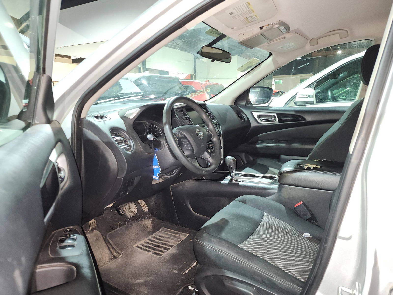 2018 NISSAN PATHFINDER — 129350 Miles — Lot 3155950 — Ind. 12 - Marhaba Auctions Used Cars - Image 9