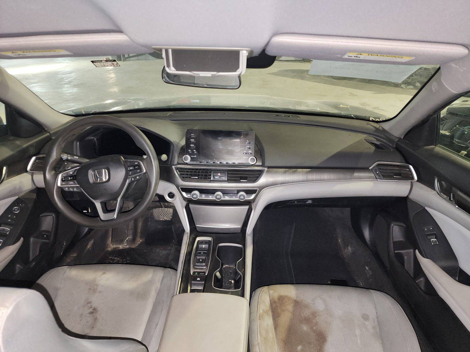 2018 HONDA ACCORD — 150753 Miles — Lot 000121 — Souq - Marhaba Auctions Used Cars - Image 6