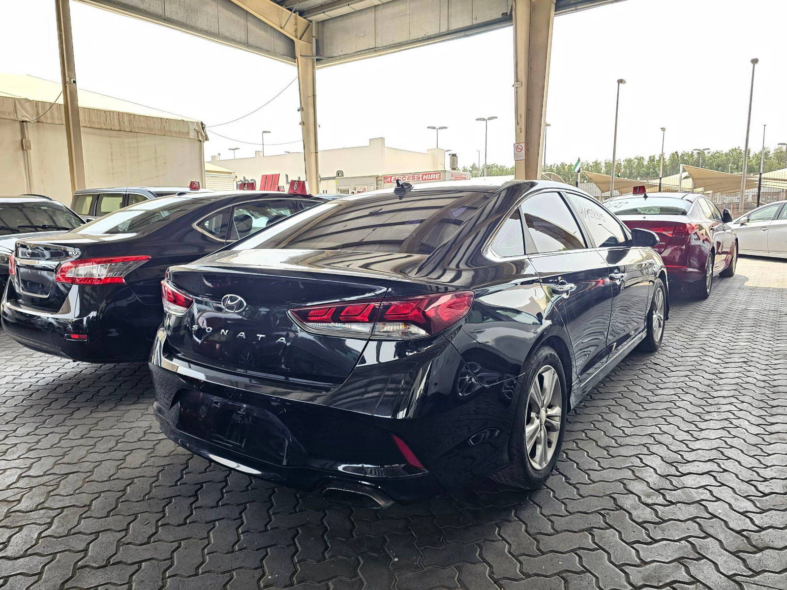 2018 HYUNDAI SONATA — 160504 Miles — Lot 46958315 — Main - Marhaba Auctions Used Cars - Image 4