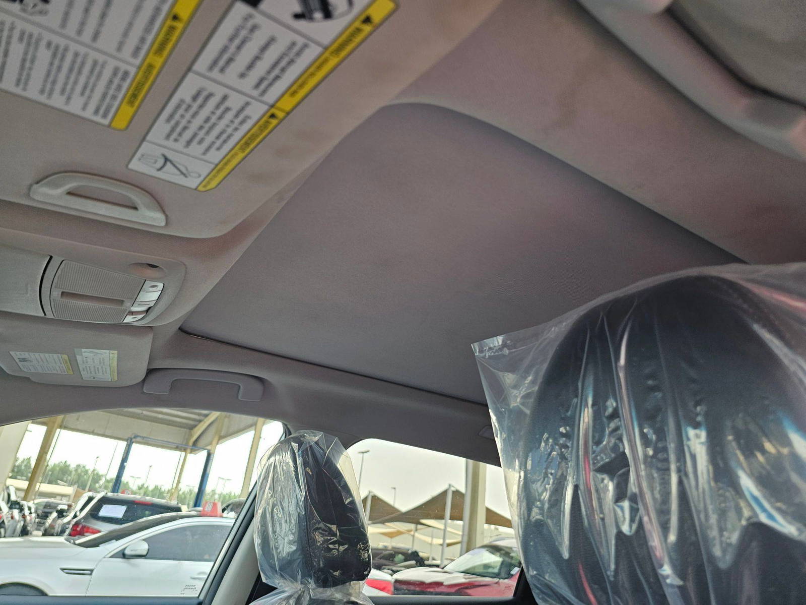 2015 NISSAN ROGUE — 231681 KM — Lot V8FC889386 — Souq - Marhaba Auctions Used Cars - Image 8