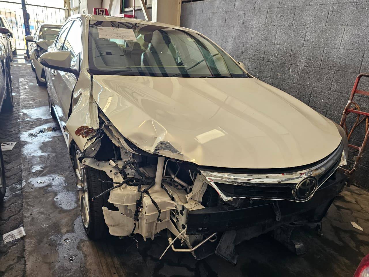 TOYOTA AVALON