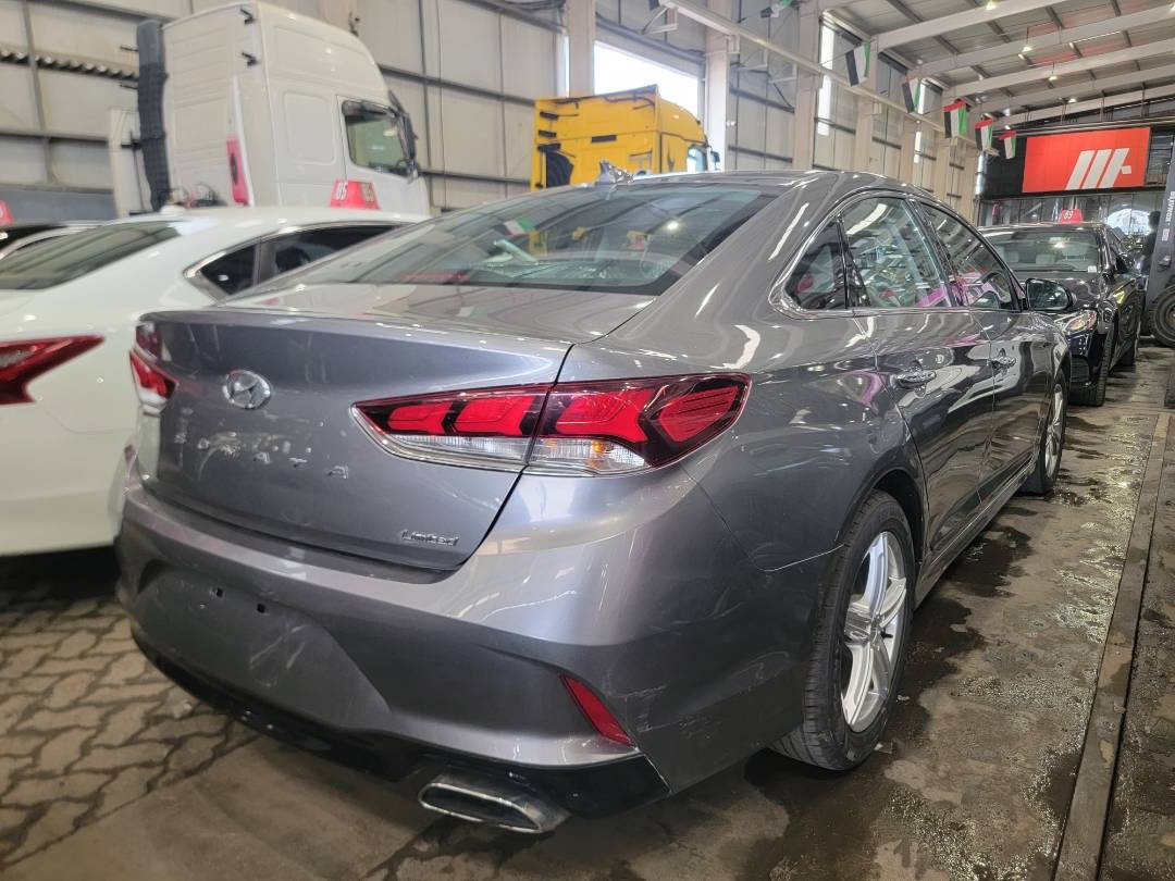 2018 HYUNDAI SONATA — 129959 Miles — Lot F1JH665288 — Main - Marhaba Auctions Used Cars - Image 3