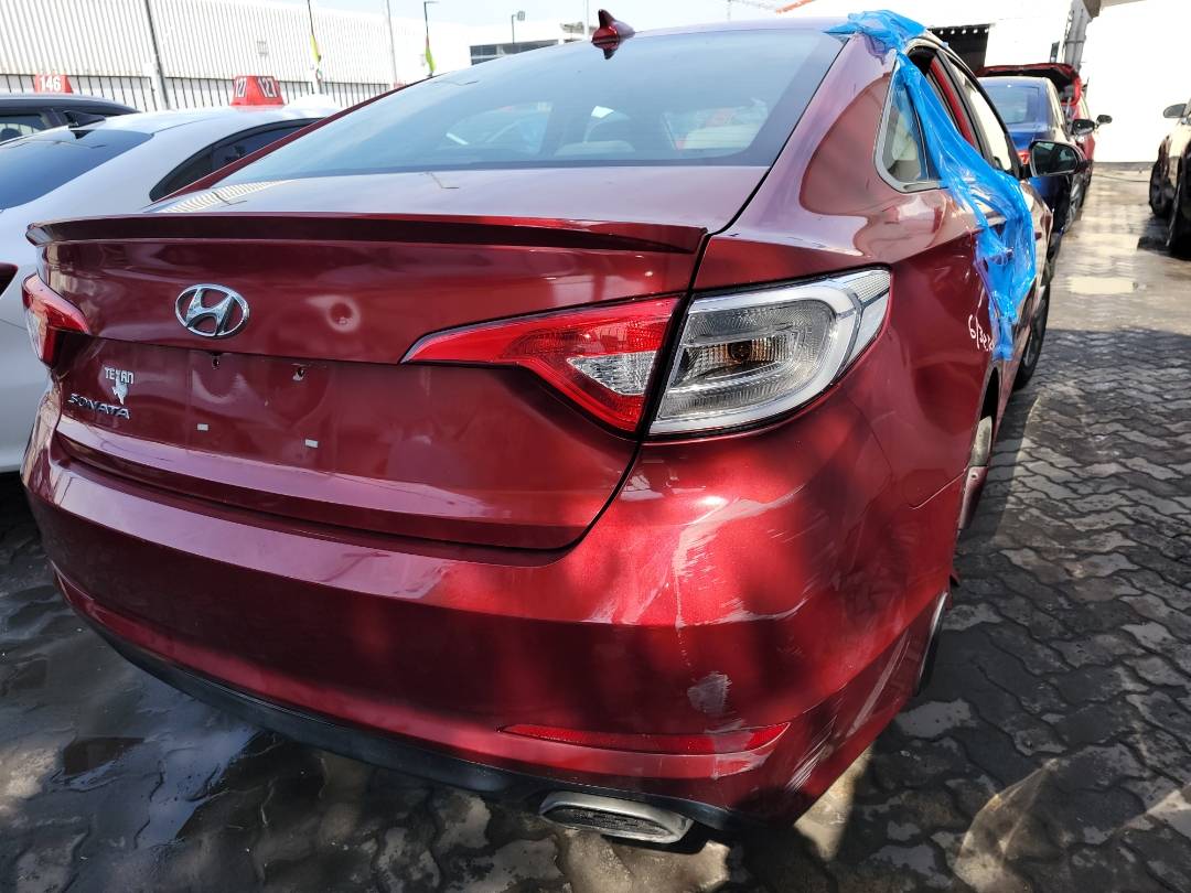 2015 HYUNDAI SONATA — 77098 Miles — Lot 78236253 - Marhaba Auctions Used Cars - Image 3