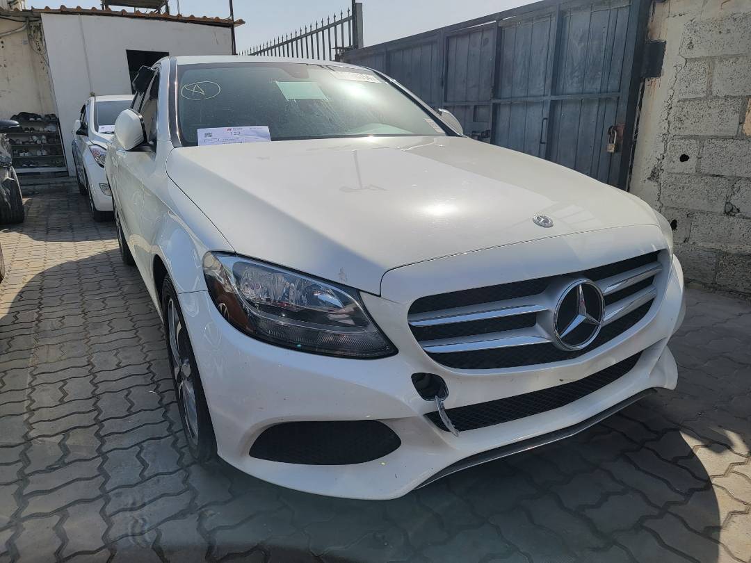 MERCEDES BENZ C300 2018 - Marhaba Auction Used Cars - Image 4