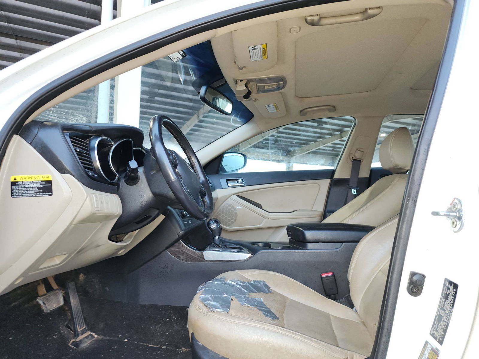 2012 KIA OPTIMA — 253486 Miles — Lot 47109344 — Souq - Marhaba Auctions Used Cars - Image 8