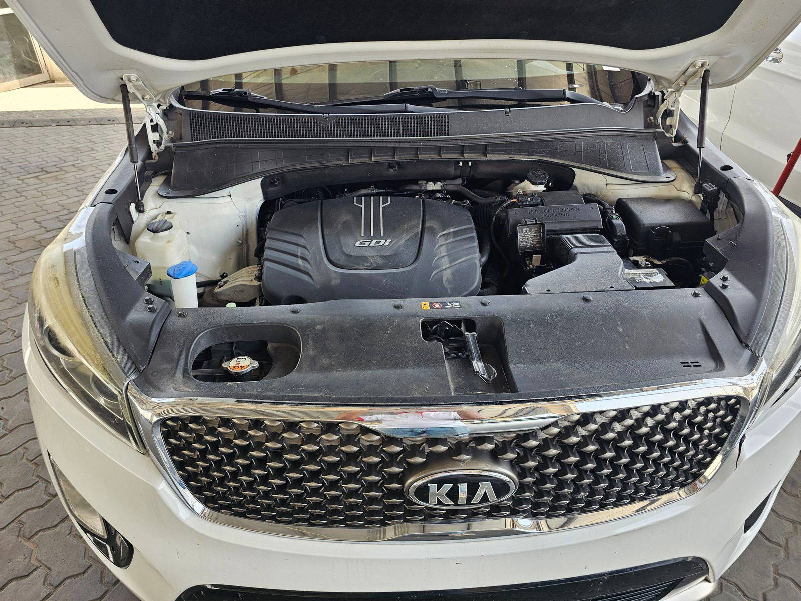 2017 KIA SORENTO — 113218 Miles — Lot G279203 — Souq - Marhaba Auctions Used Cars - Image 12