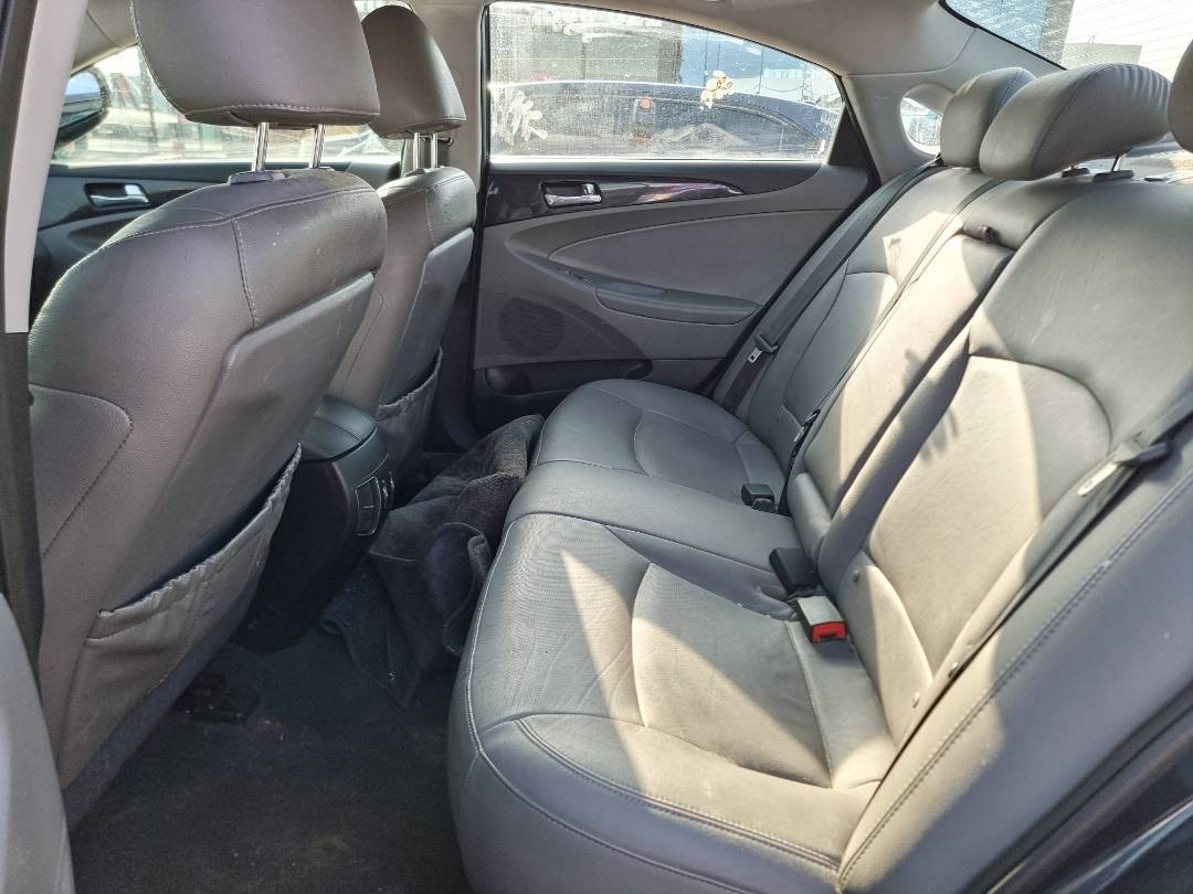 2011 HYUNDAI SONATA — 236415 Miles — Lot 125487 — Main - Marhaba Auctions Used Cars - Image 6