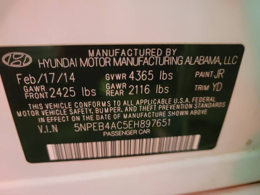 2014 HYUNDAI SONATA — 105573 Miles — Lot H897651 - Marhaba Auctions Used Cars - Image 8