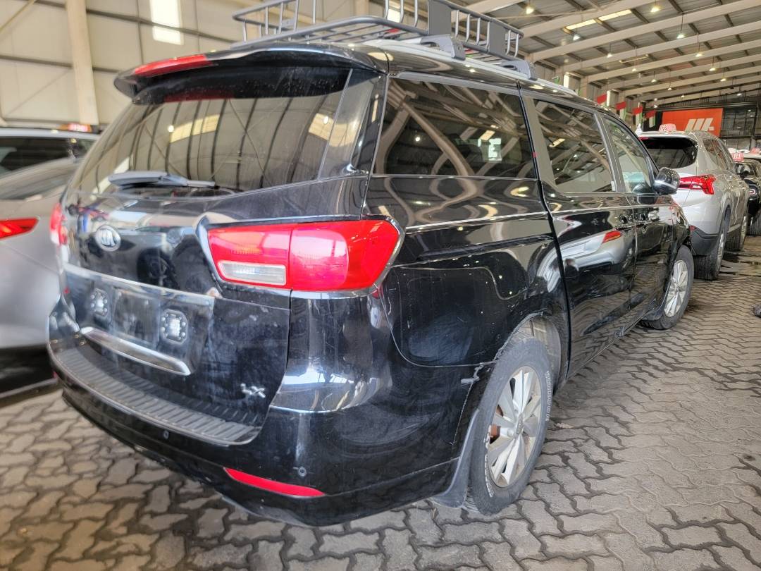 2016 KIA SEDONA — 171068 Miles — Lot 42091953 — Main - Marhaba Auctions Used Cars - Image 3