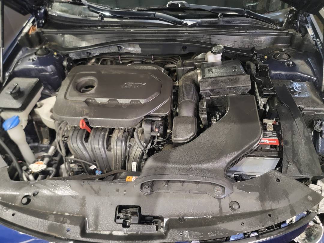 2018 KIA OPTIMA — 66020 Miles — Lot 186953 — Main - Marhaba Auctions Used Cars - Image 9