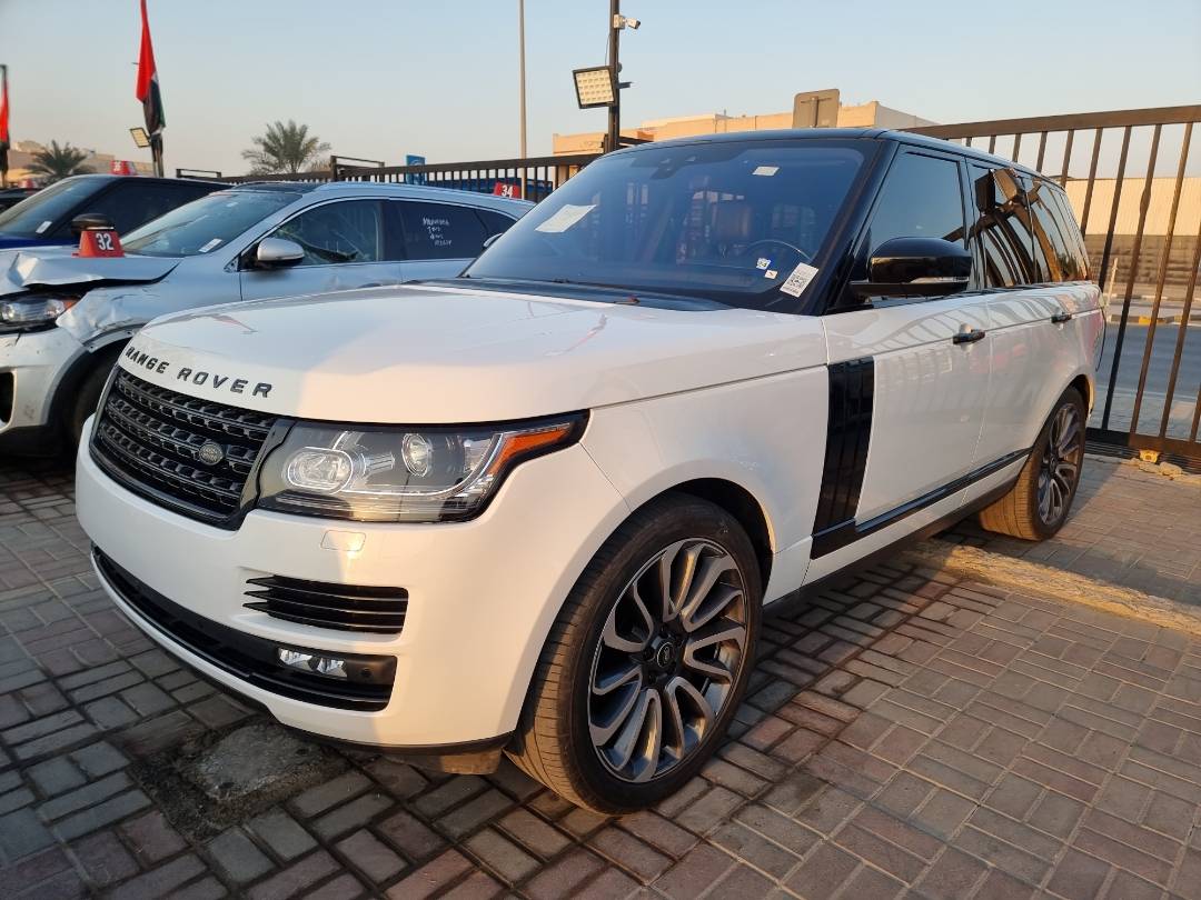 2017 LAND ROVER RANGE ROVER SUPERCHARGED — 96706 Miles — Lot 53536644 — Souq - Marhaba Auctions Used Cars - Image 3