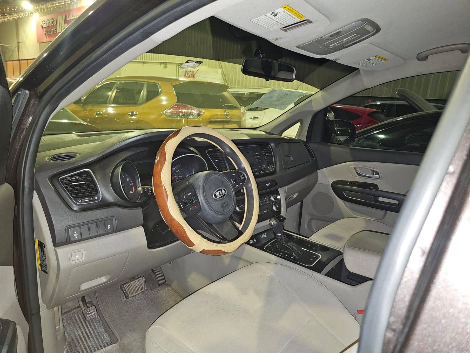 2015 KIA SEDONA — 236739 Miles — Lot 19F6021237 — Main - Marhaba Auctions Used Cars - Image 8
