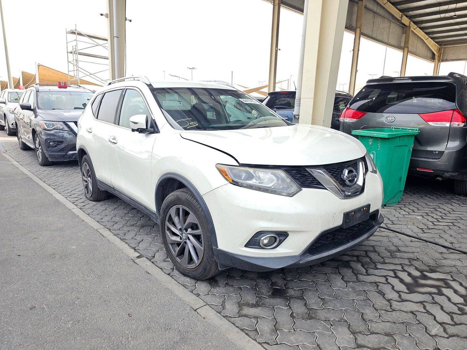 NISSAN ROGUE 2016 - Marhaba Auction Used Cars - Image 4