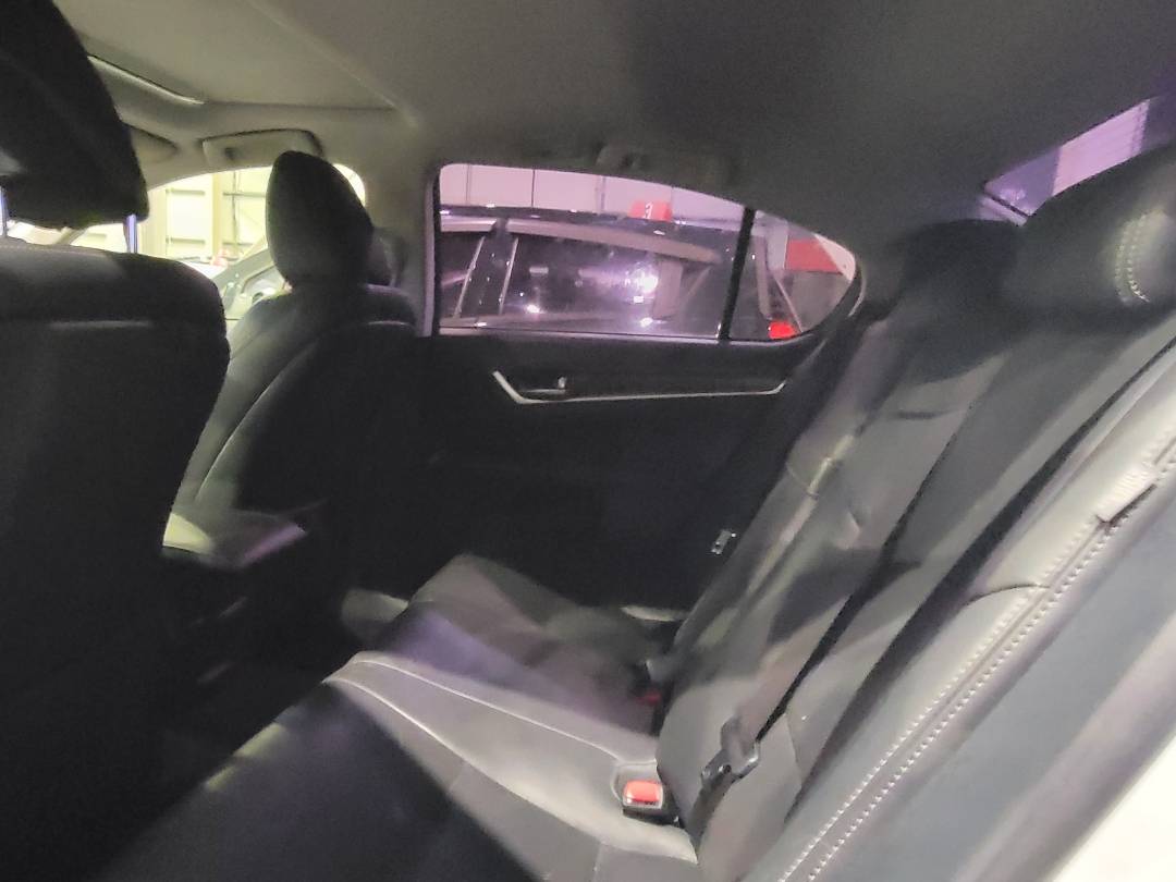 2013 LEXUS GS 350 — 184992 Miles — Lot D5023505 — Main - Marhaba Auctions Used Cars - Image 6
