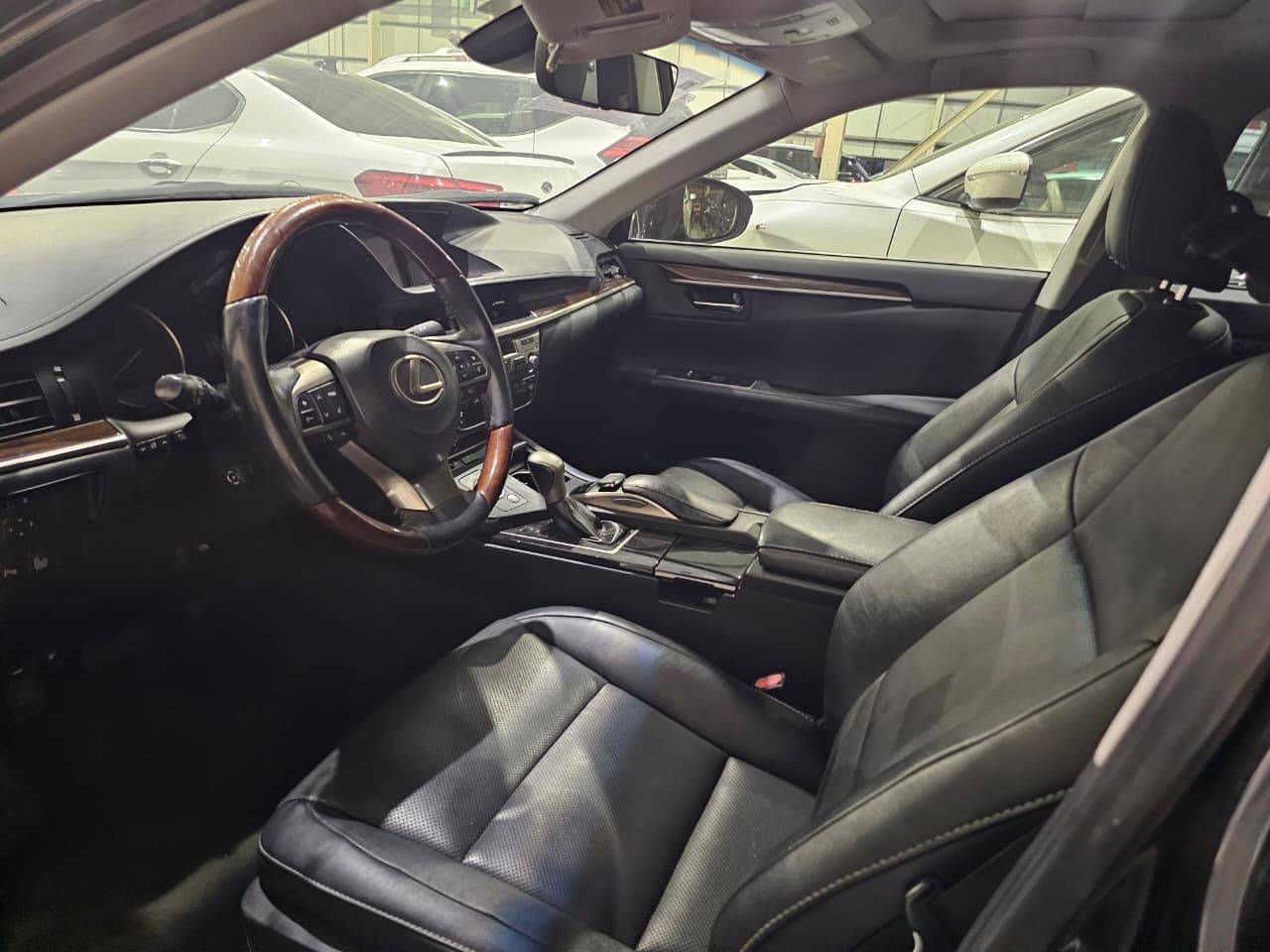 LEXUS ES 350 2017 - Marhaba Auction Used Cars - Image 6