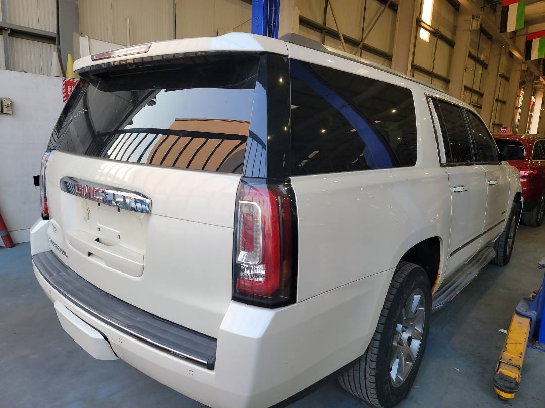 2015 GMC YUKON XL DENALI — 243257 Miles — Lot 146741 — Main - Marhaba Auctions Used Cars - Image 4