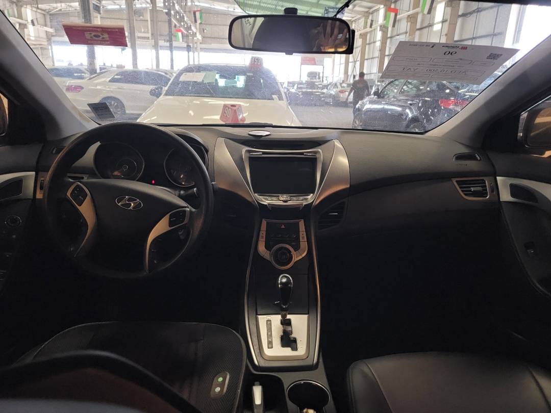 2011 HYUNDAI AVANTE — 123217 KM — Lot 115748 — Main - Marhaba Auctions Used Cars - Image 8
