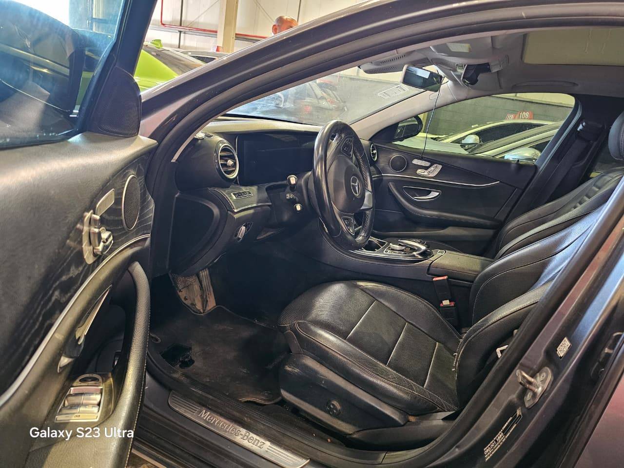 2017 MERCEDES BENZ E-300 — 277285 KM — Lot 118108 — Main - Marhaba Auctions Used Cars - Image 9