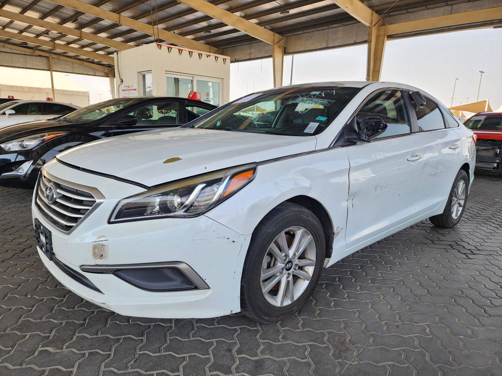 2016 HYUNDAI SONATA — 141964 Miles — Lot 55652044 — Souq - Marhaba Auctions Used Cars - Image 5
