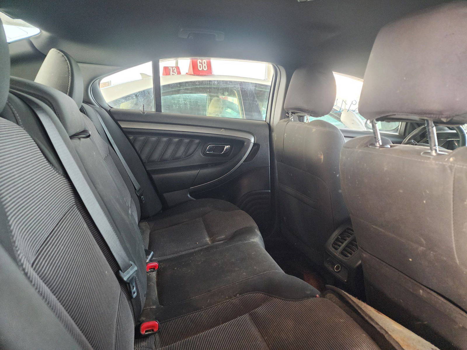 2013 FORD TAURUS — 181000 Miles — Lot 38914595 — Souq - Marhaba Auctions Used Cars - Image 4