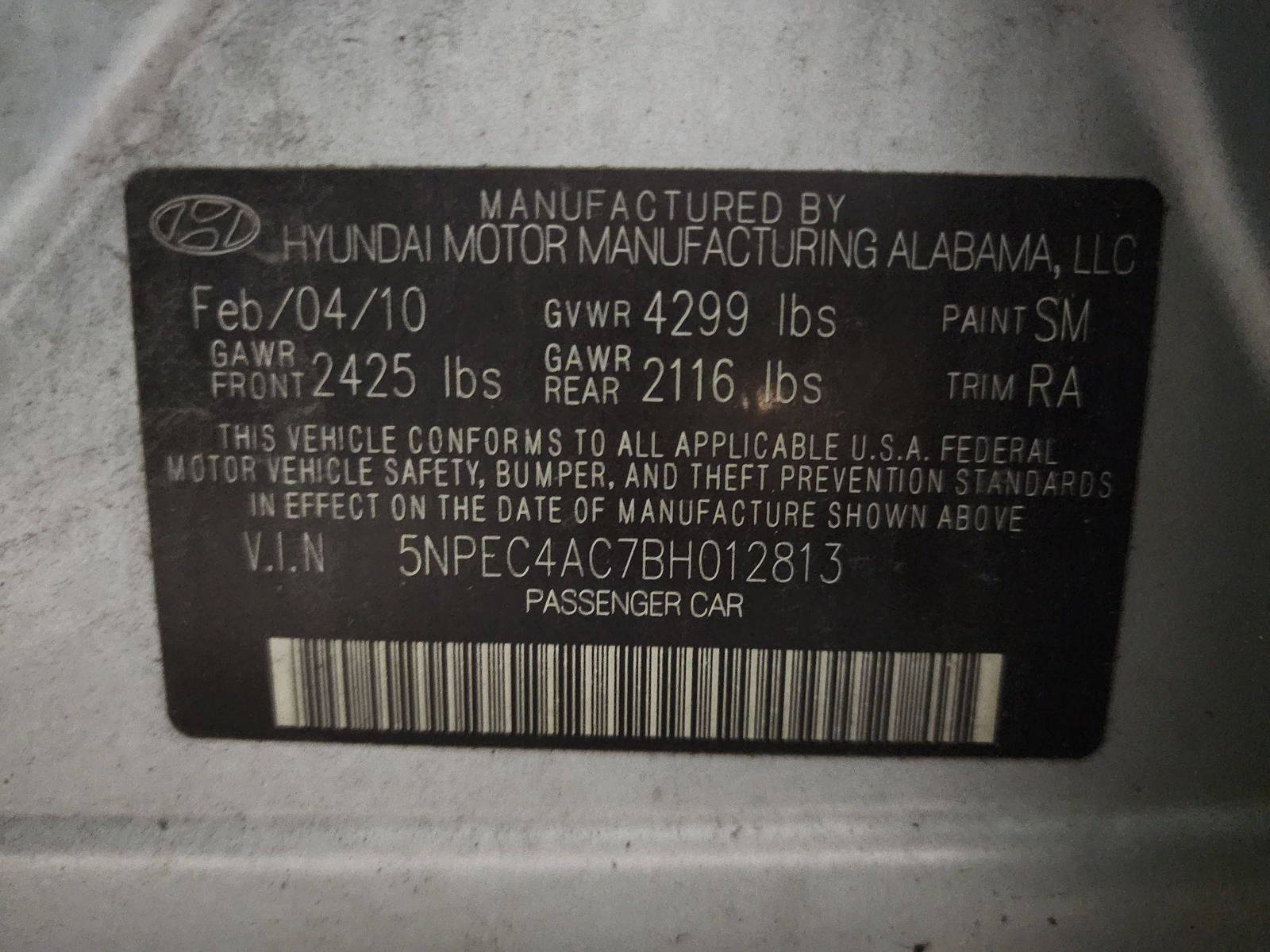 2011 HYUNDAI SONATA — 204945 Miles — Lot 69802174 — Al Quoz - Marhaba Auctions Used Cars - Image 11